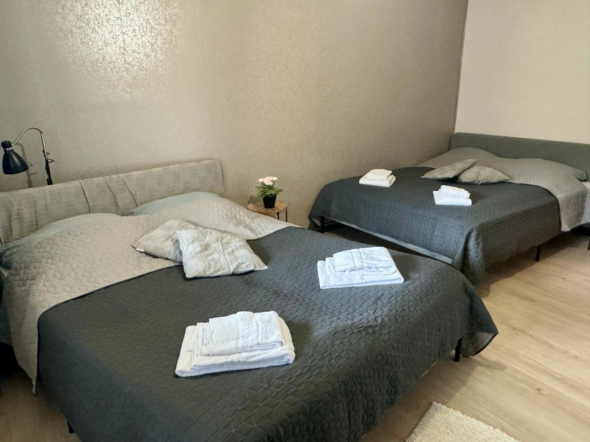 Bookeinfach Bad Ems - Private - Sauna Jacuzzi Whirlpool Swimmingpool Alahna Sup Beachvolleyball Billiards Ping Pong Cinema Theater Music Disco Ball Bbq Und Parkplaetze Esterno foto