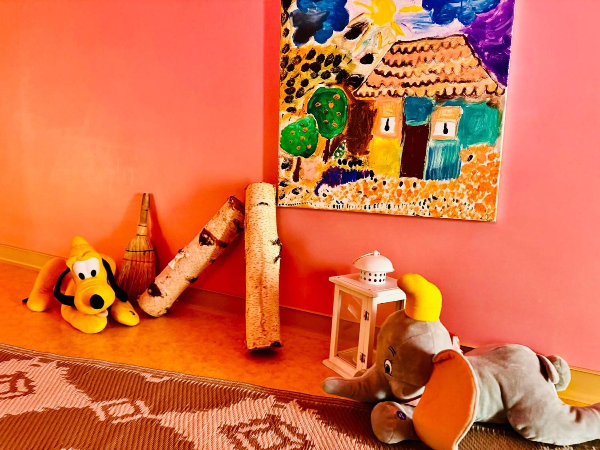 Bookeinfach Bad Ems - Private - Sauna Jacuzzi Whirlpool Swimmingpool Alahna Sup Beachvolleyball Billiards Ping Pong Cinema Theater Music Disco Ball Bbq Und Parkplaetze Esterno foto