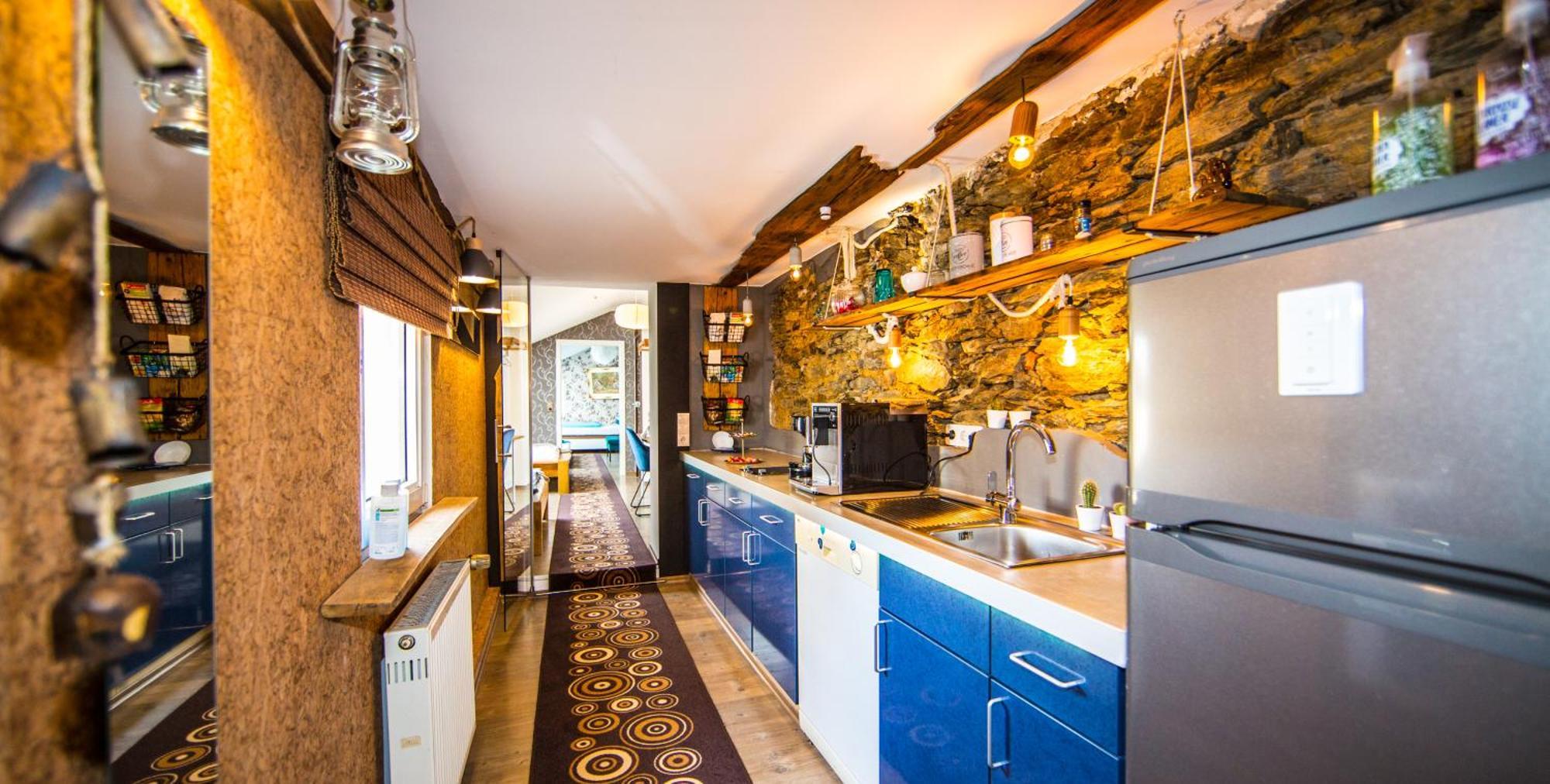 Bookeinfach Bad Ems - Private - Sauna Jacuzzi Whirlpool Swimmingpool Alahna Sup Beachvolleyball Billiards Ping Pong Cinema Theater Music Disco Ball Bbq Und Parkplaetze Esterno foto