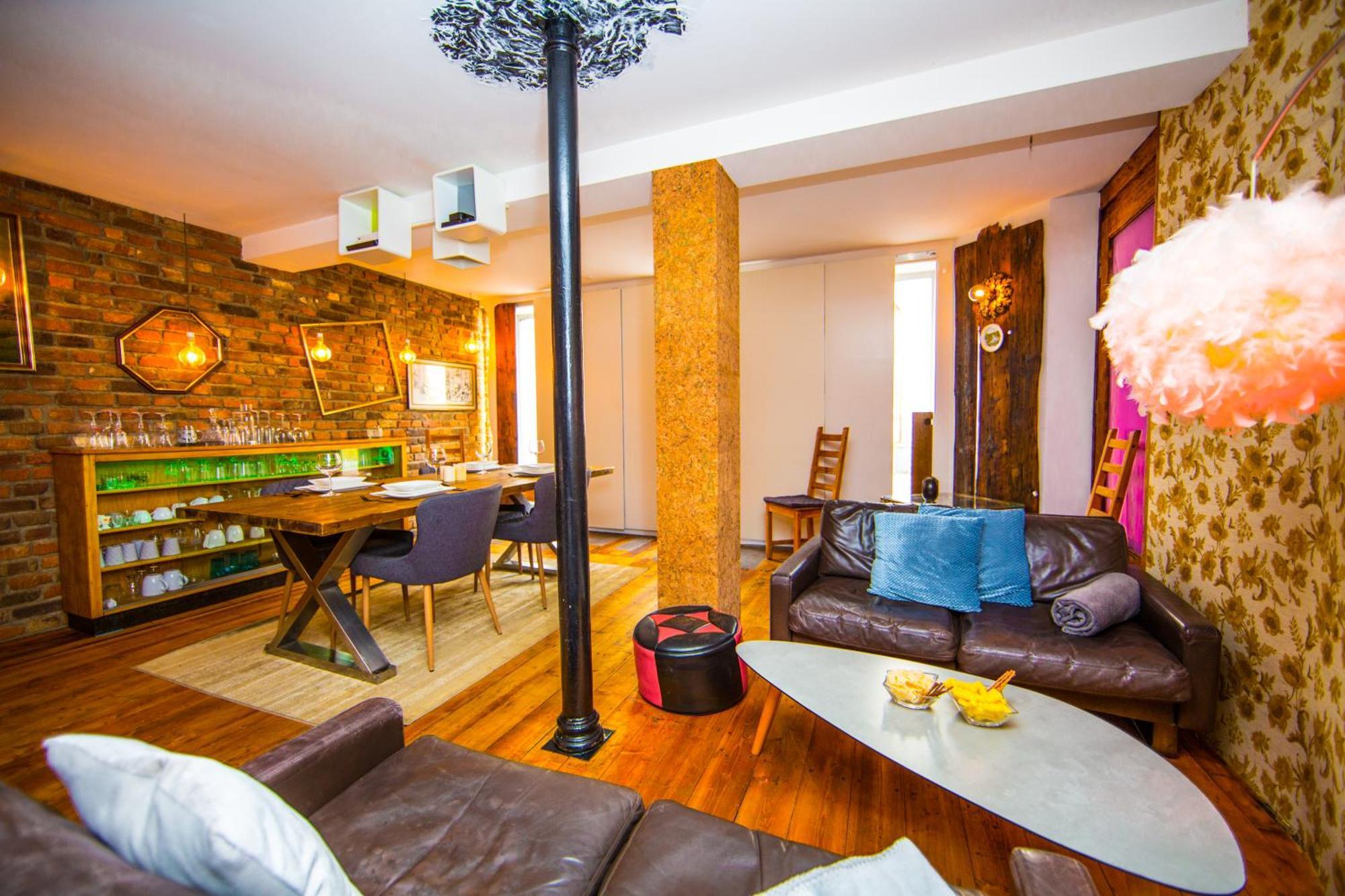 Bookeinfach Bad Ems - Private - Sauna Jacuzzi Whirlpool Swimmingpool Alahna Sup Beachvolleyball Billiards Ping Pong Cinema Theater Music Disco Ball Bbq Und Parkplaetze Esterno foto