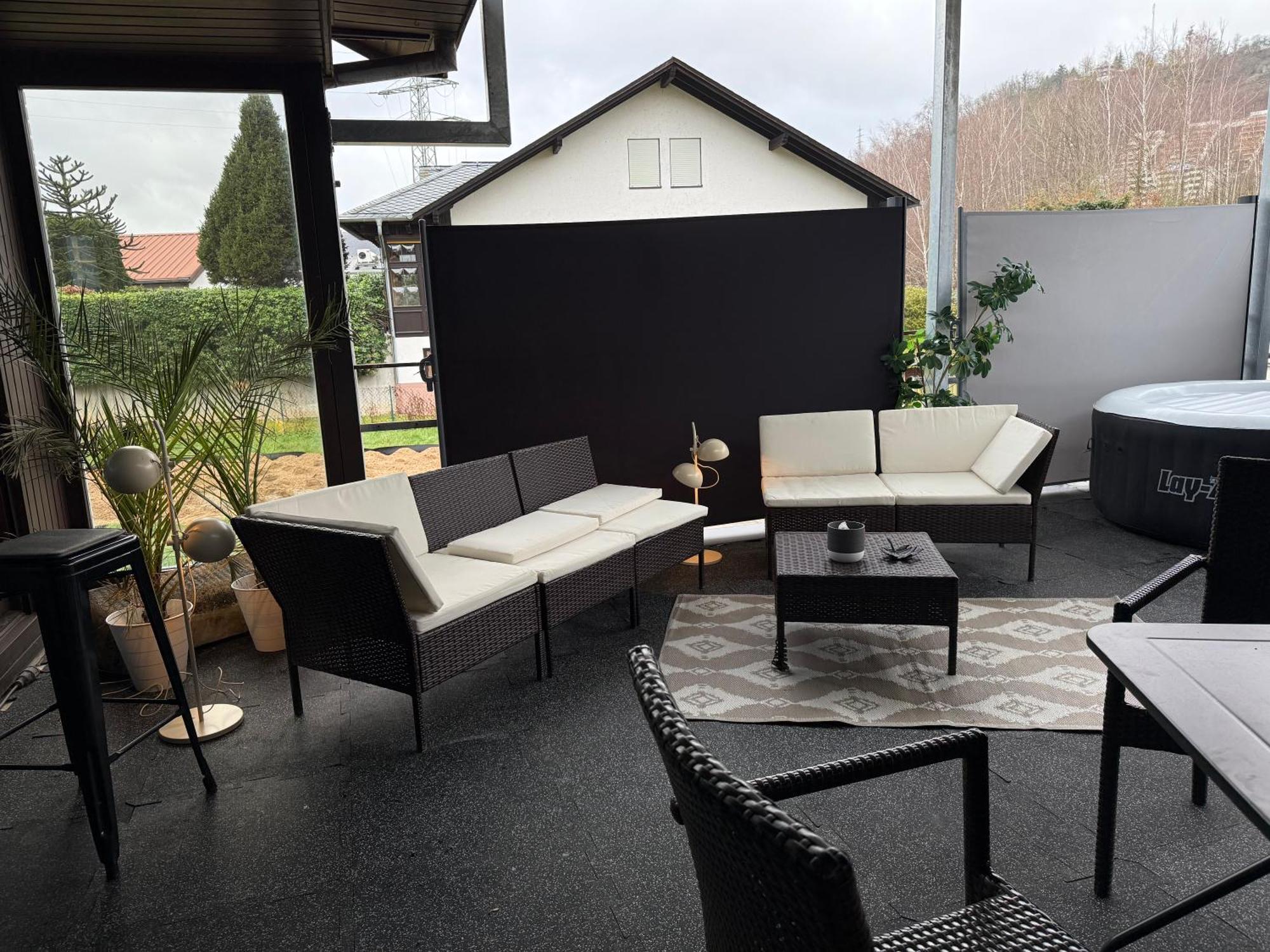 Bookeinfach Bad Ems - Private - Sauna Jacuzzi Whirlpool Swimmingpool Alahna Sup Beachvolleyball Billiards Ping Pong Cinema Theater Music Disco Ball Bbq Und Parkplaetze Esterno foto