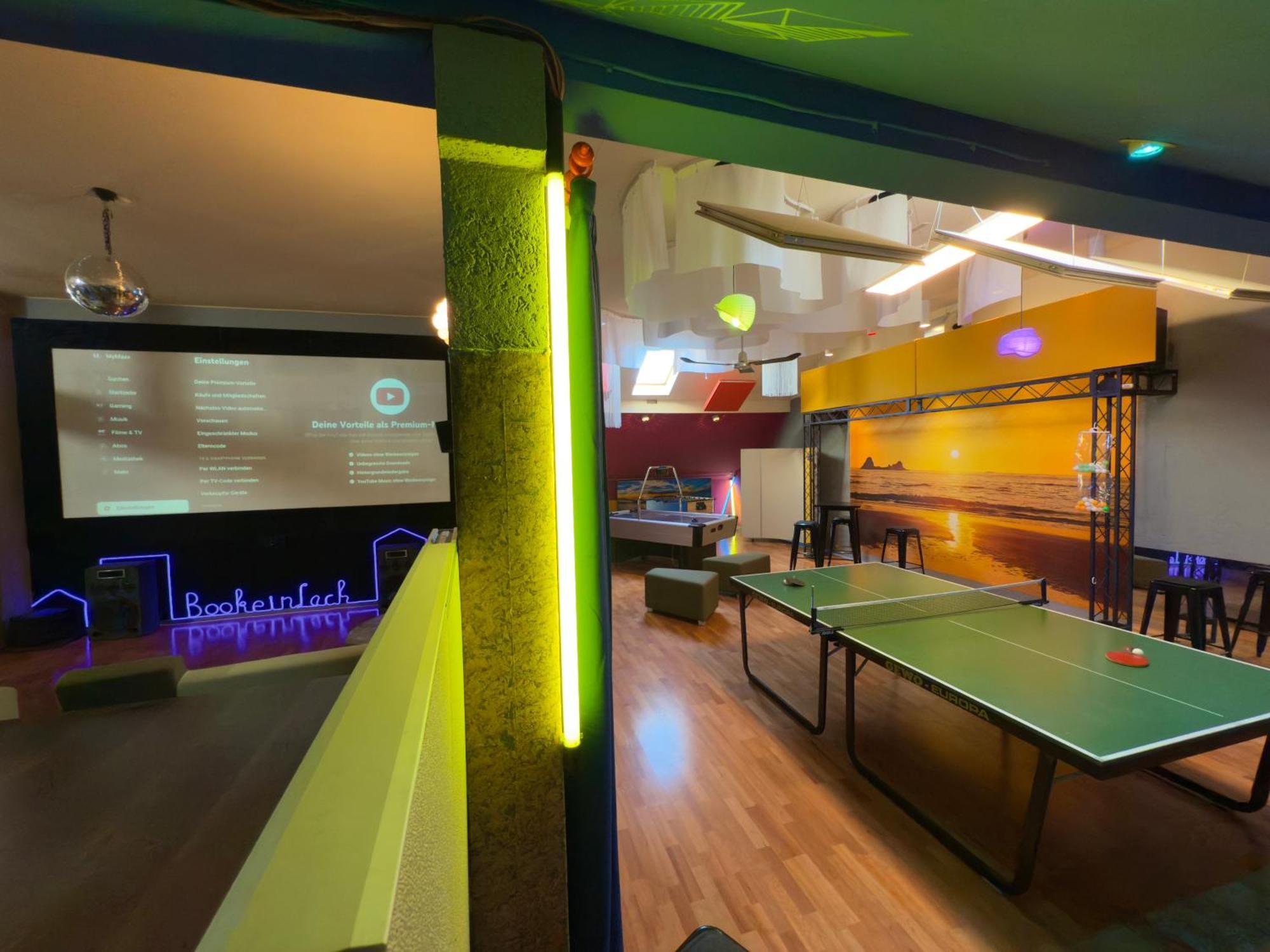 Bookeinfach Bad Ems - Private - Sauna Jacuzzi Whirlpool Swimmingpool Alahna Sup Beachvolleyball Billiards Ping Pong Cinema Theater Music Disco Ball Bbq Und Parkplaetze Esterno foto